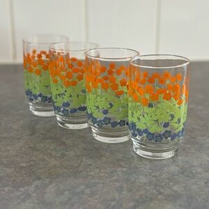 60/70's Floral Glass Tumblers - 4 - Floral Drinkware - Floral Water Glasses